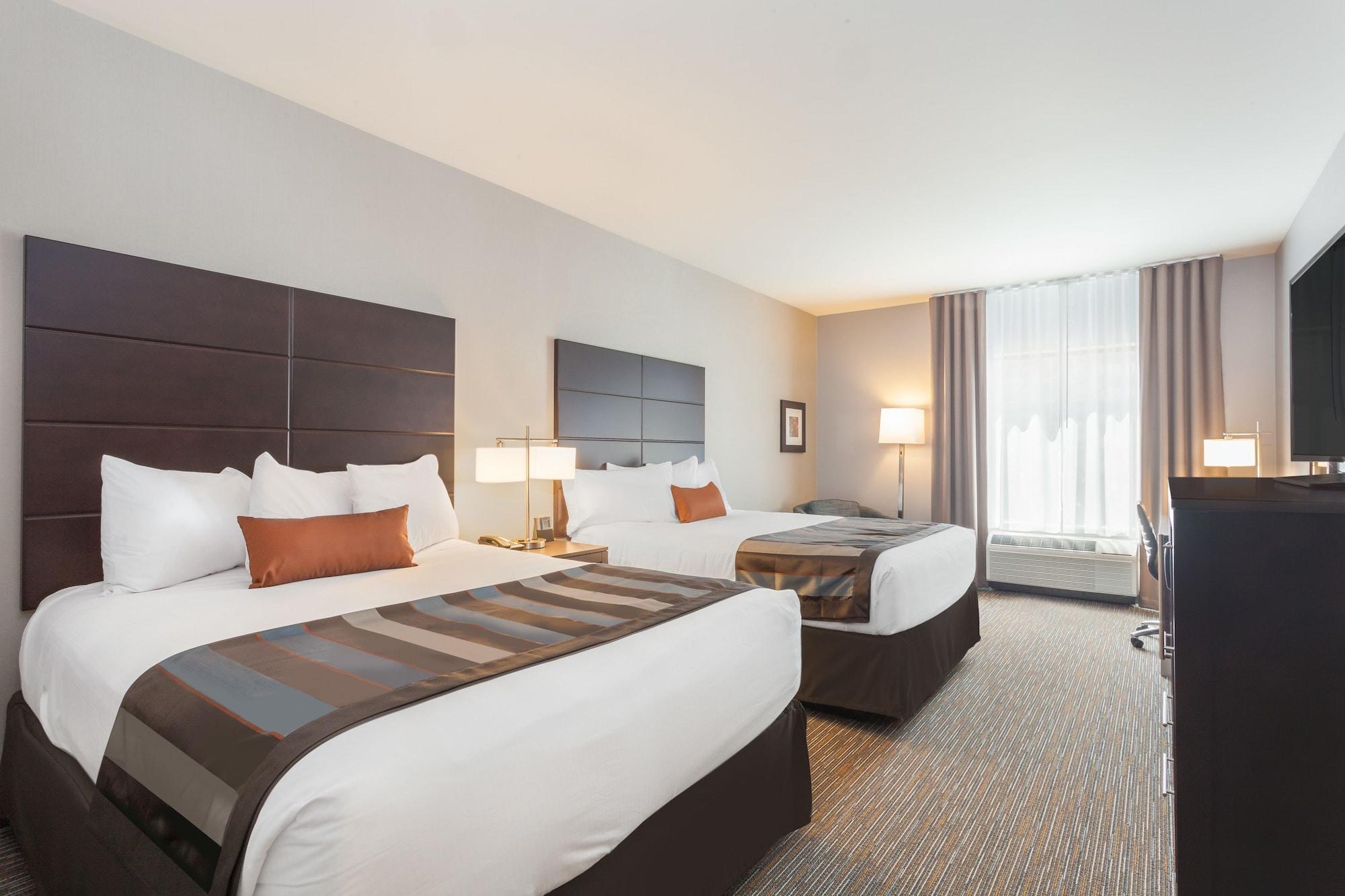 Wingate By Wyndham Altoona Downtown/Medical Center Hotel Exterior photo